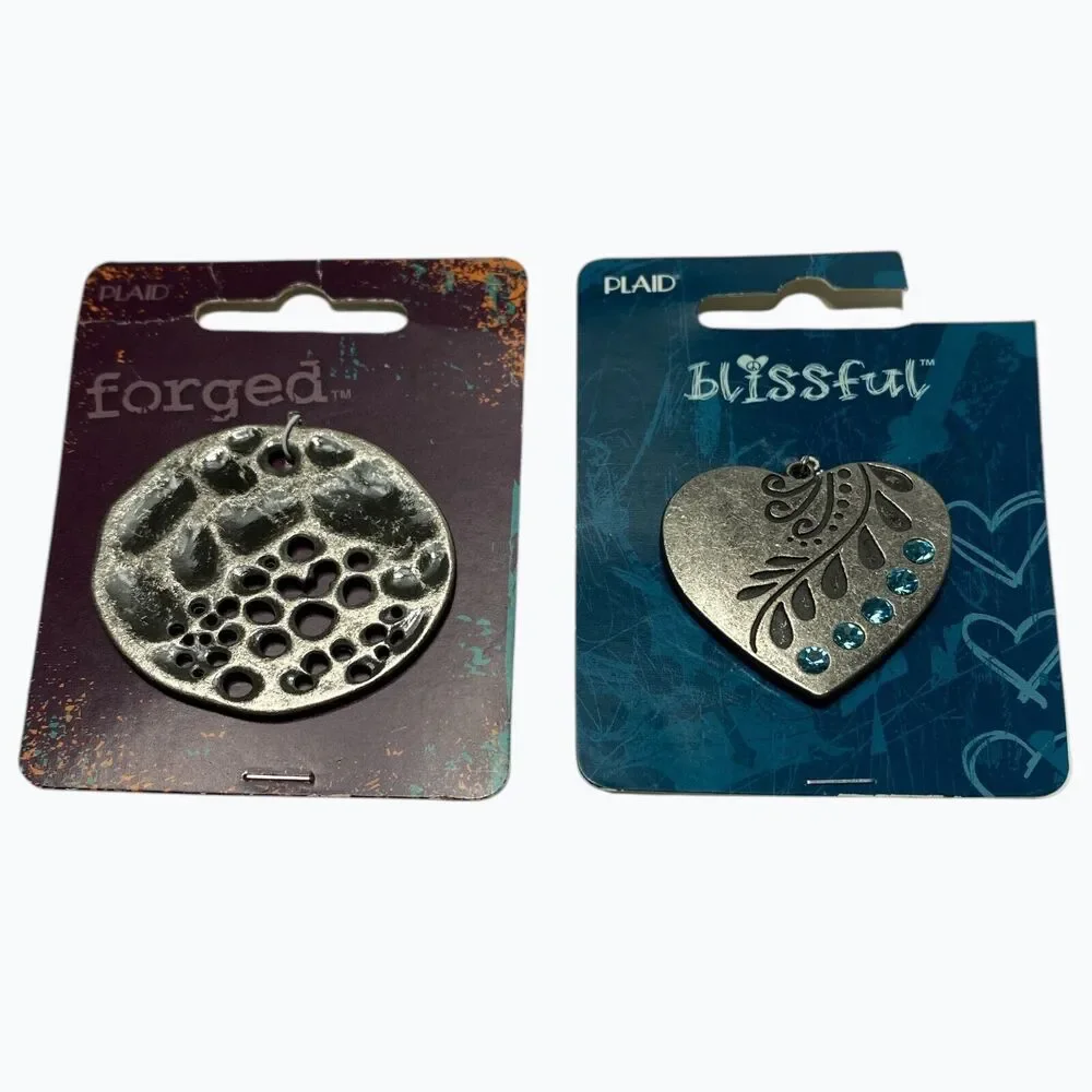 Lot Forged Blissful Metal Pendants Luna Moon Heart Silver Tone Jewelry Craft